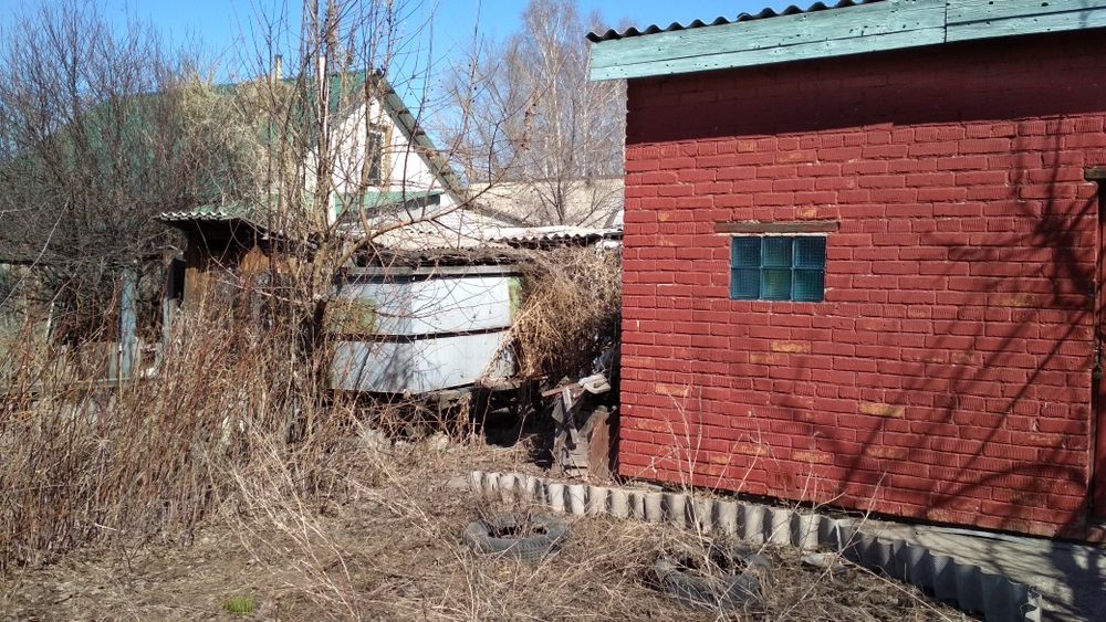 Продам дом с земельным участком