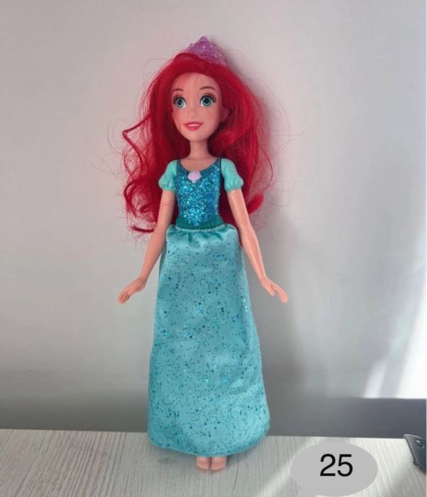 Păpuși Ariel și Rapunzel