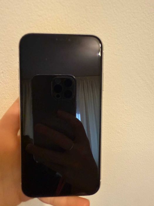 Iphone 11 [64 GB]