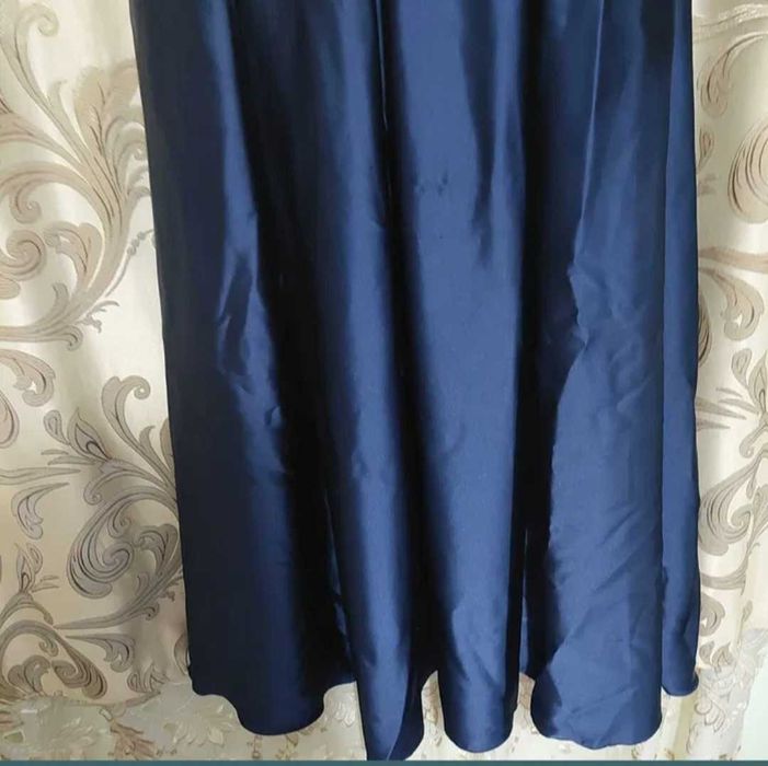 Rochie ocazii satin cu pietre  paiete si margele