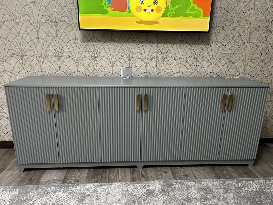 Комод, подставка под телевизор