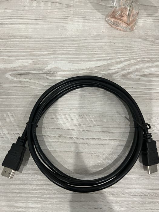 Кабели HDMI високоскоростни бройки