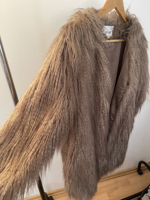 Haina superba Dry Lake de blanita