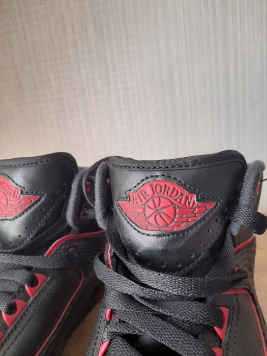Jordan 2 Retro кецове 38 номер.
