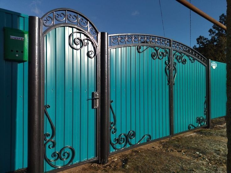 Продам ворота с забором