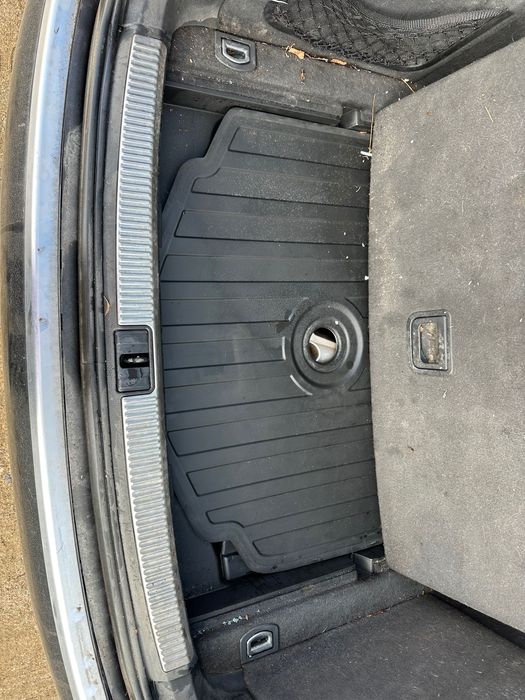 Audi A4 на части