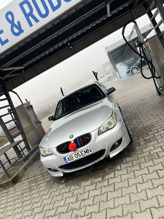 Vand sau schimb bmw 520d  2005  2.0 diesel 163cp pret 4300€