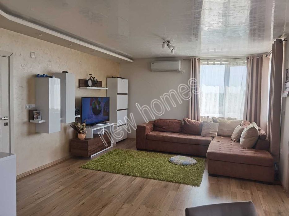 Продава се Тристаен апартамент в Пловдив, Беломорски - 105 кв.м за 1362 €/кв.м - Снимка #2