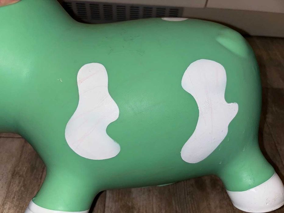 Играчка за скачане "Кравичката Бела" и количка за кукли