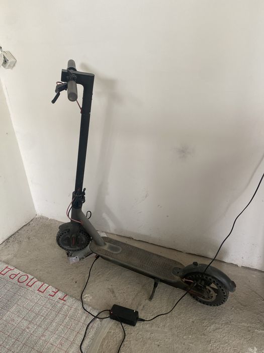 Xiaomi m365  электросамокат