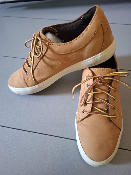 Ghete Palladium & Adidași Timberland