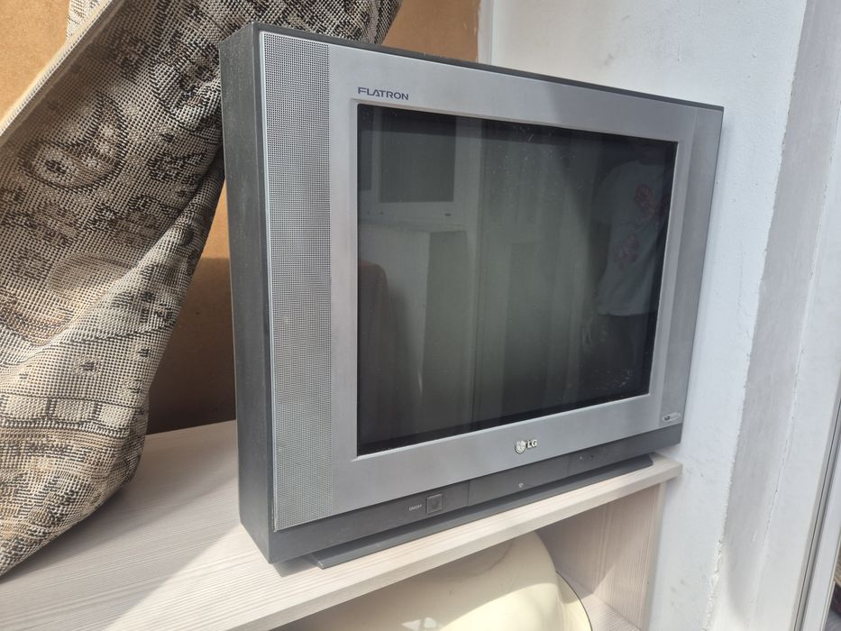 Телевизор LG CT-21Q21KE