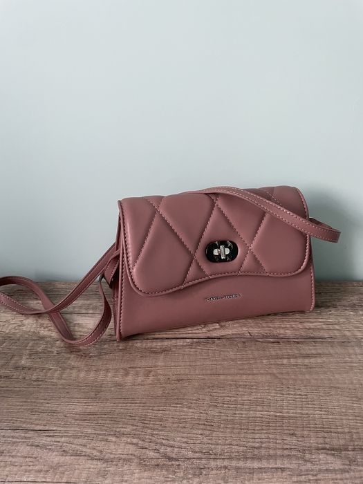 Дамски чанти David Jones и Раници