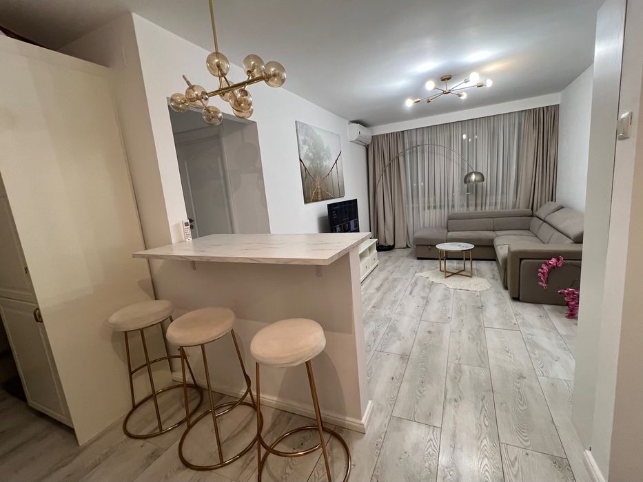 Apartament chic de închiriat