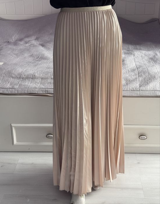 Одежда все по 3000 тг