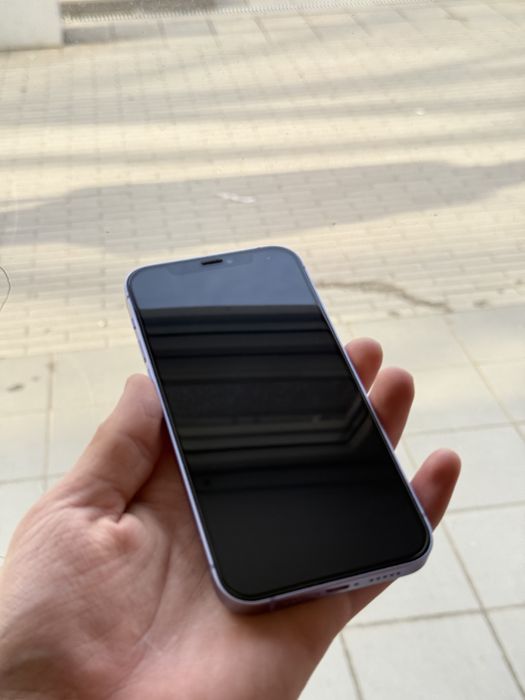 Продается айфон 12- 256gb