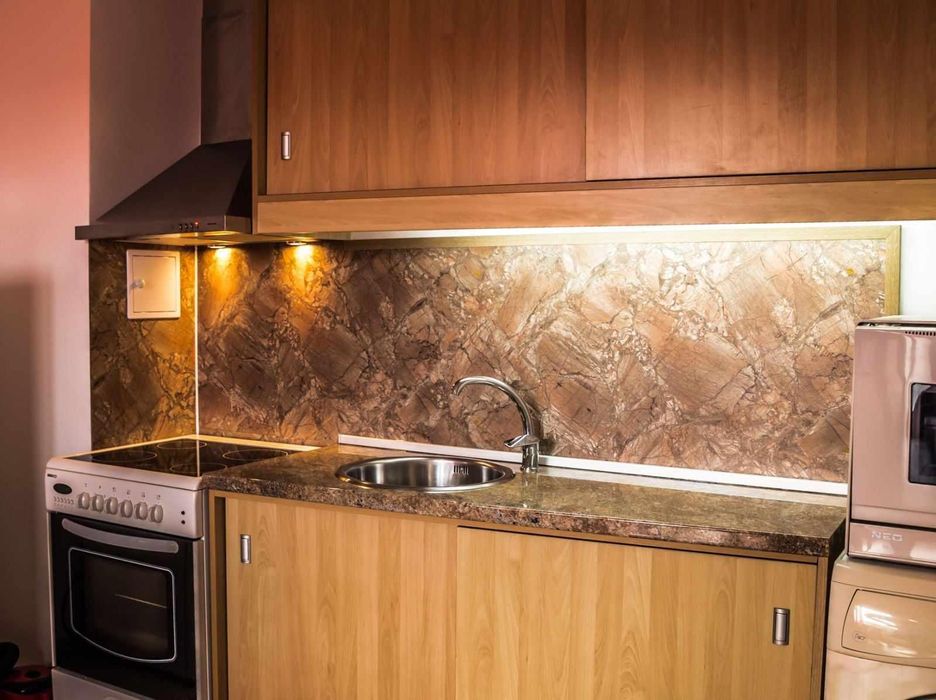 Дава се под наем Двустаен апартамент в Бургас, Меден рудник - зона В - 52 кв.м за 255 € - Снимка #1