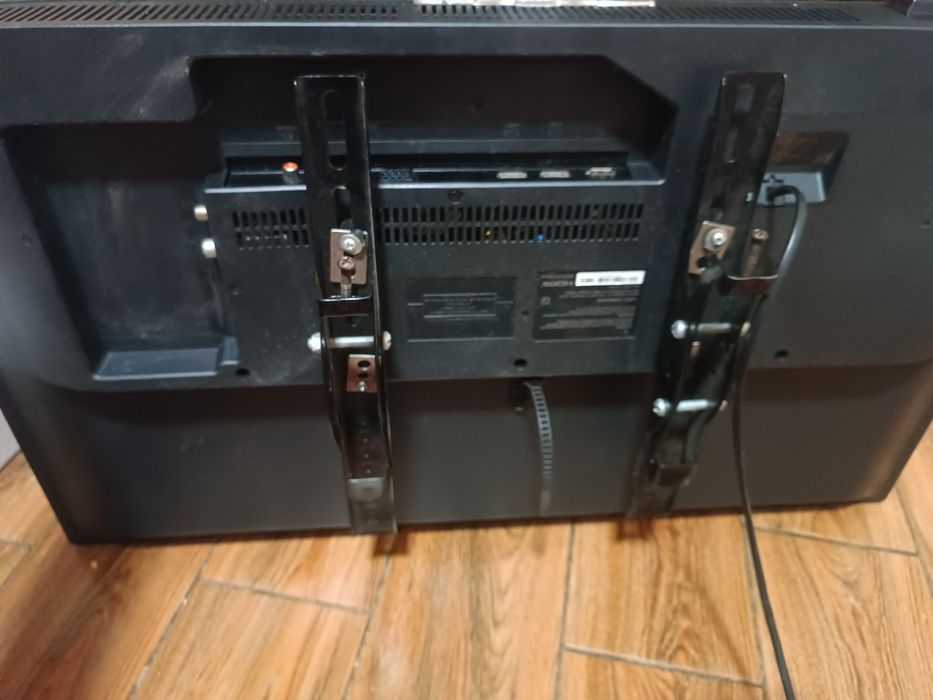 Телевизор Samsung 32 на запчасти