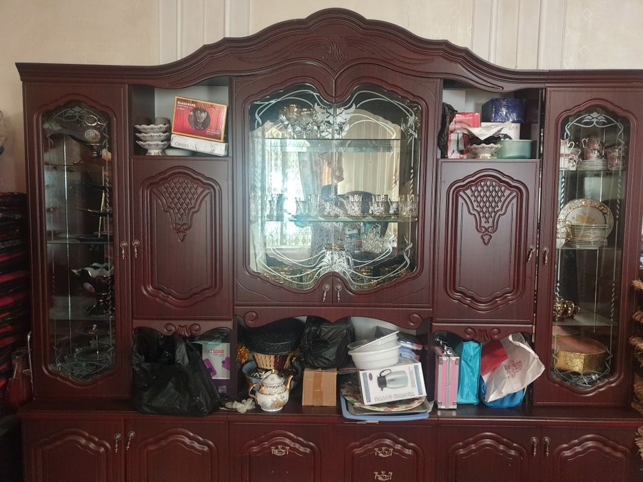 Сервант для гостиной