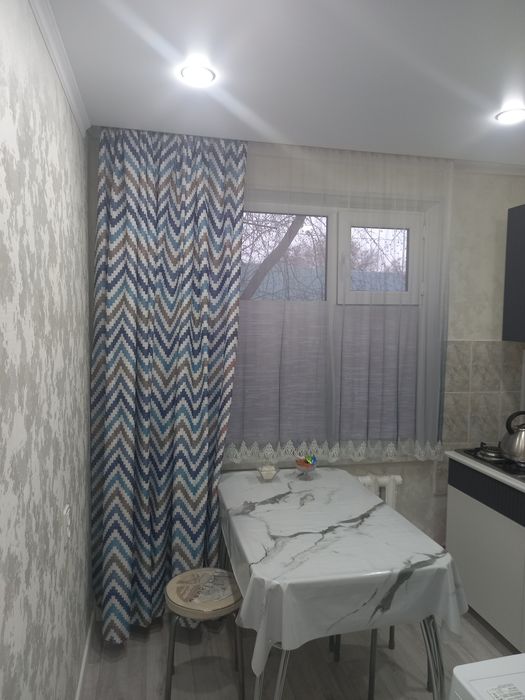 Продам Кухнный Тюль занавески