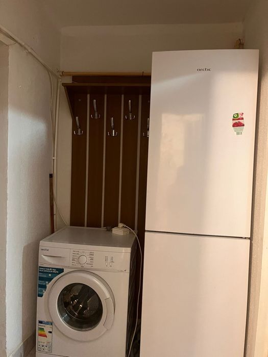 Inchiriez garsoniera