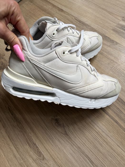 Оригинални дамски маратонки Nike Air Max Dawn! 39 н