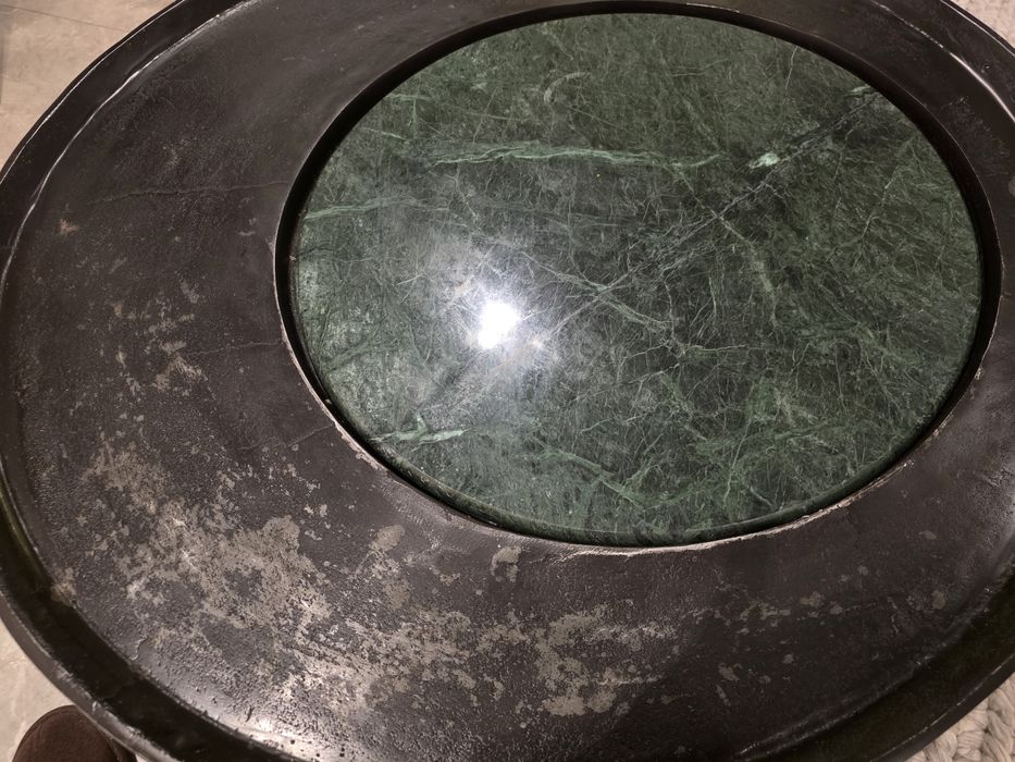 Холна маса с естествен мрамор