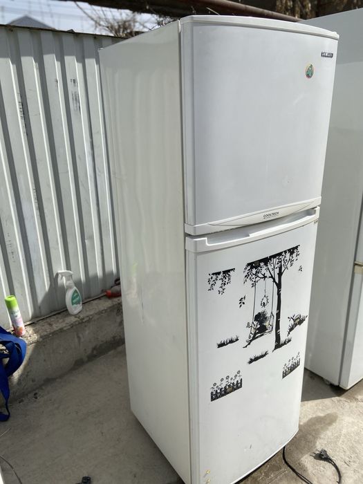 Холодильник бу доставка есть