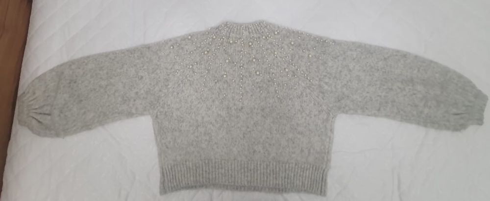 Продам тёплую кофту Zara