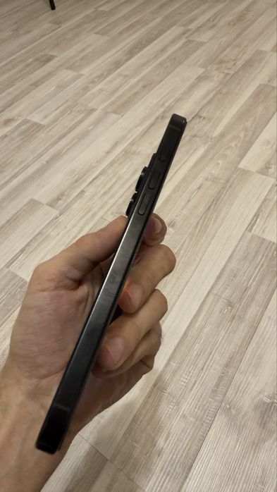 Iphone 16 pro max 256 в идеале