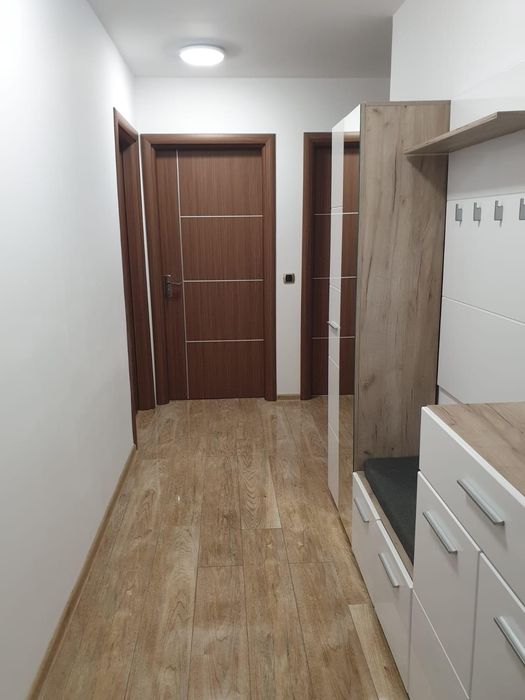 De vanzare apartament 2 camere Brasov  TRACTORU