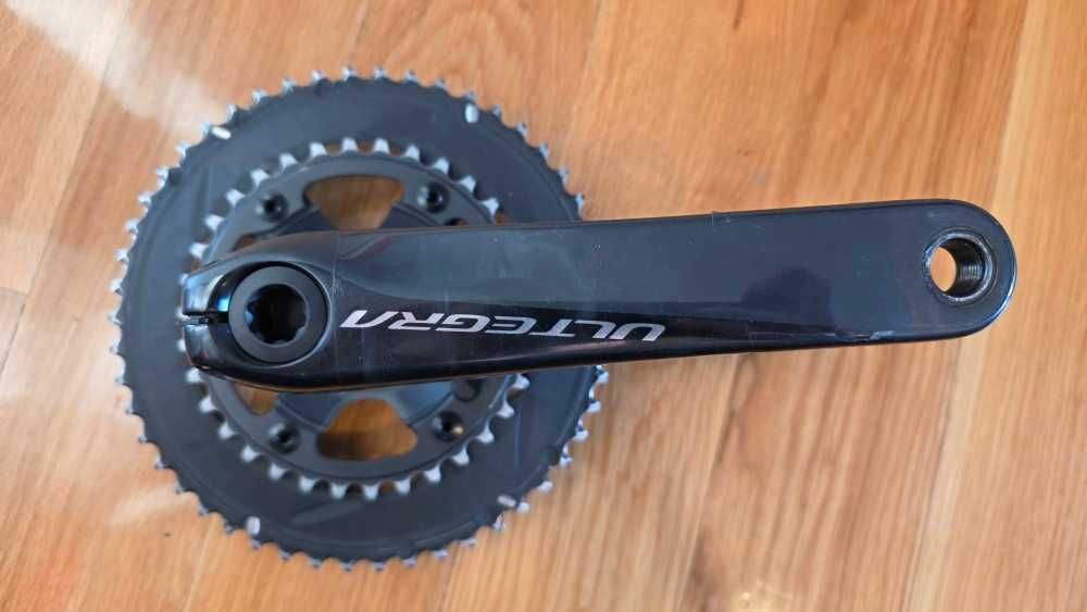 Ultegra R8000 pedalier