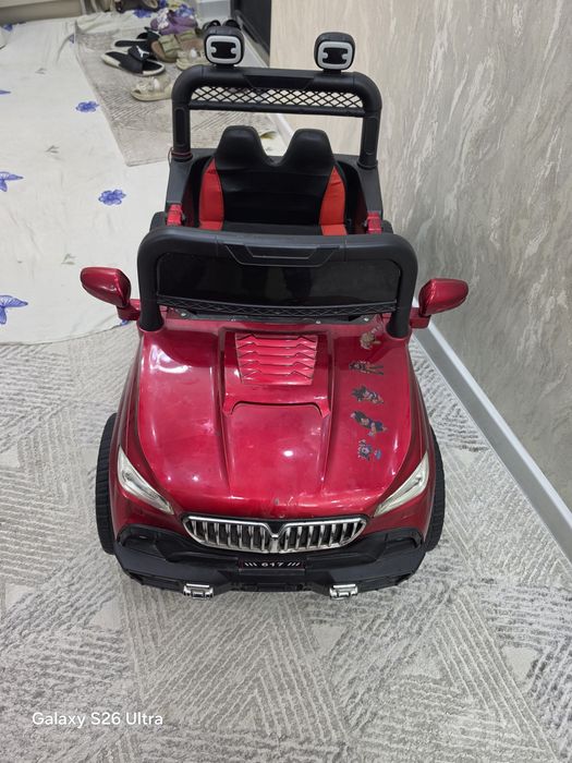 Bolalar elektromobil