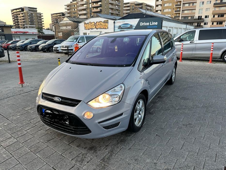 FORD S-MAX
