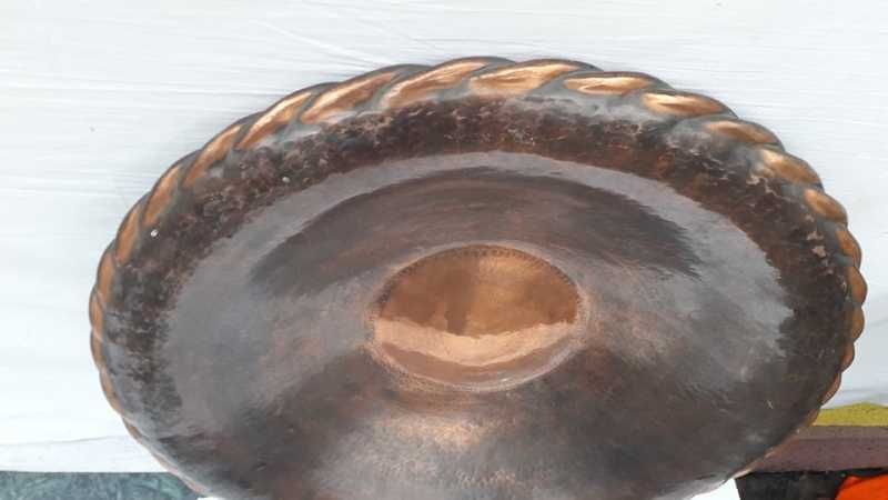 Tabou cupru                              .