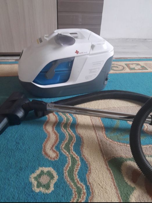 Продаю Пылесос Karcher