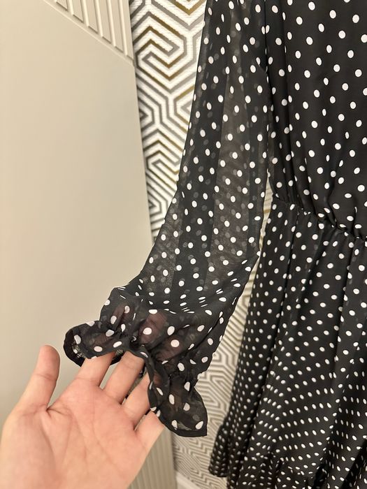 Продам платье в горошек!