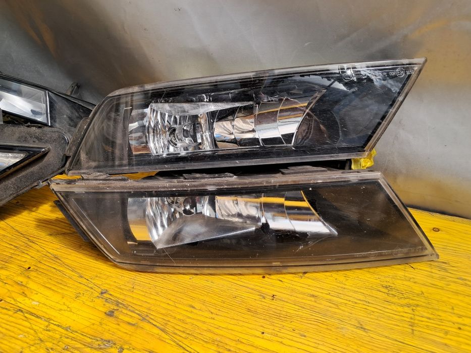 Халоген Skoda Superb  Octavia Led