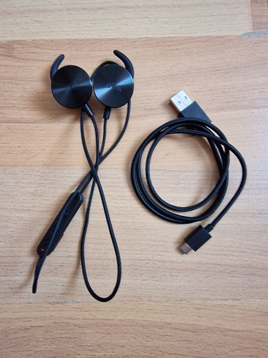 Casti wireless I buttons magnetice