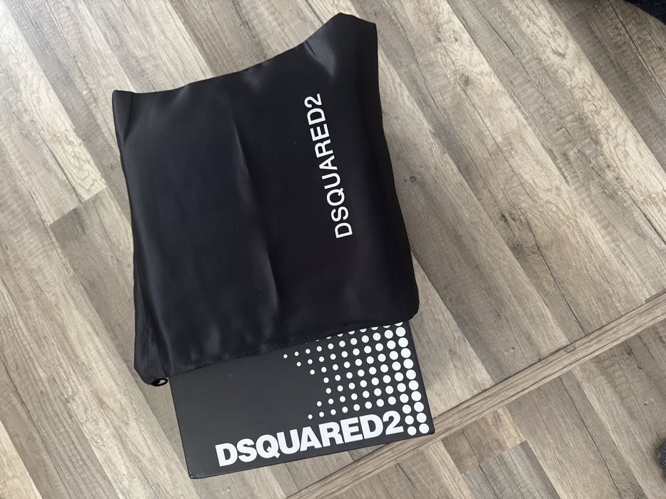 Мъжки маратонки Dsquared. 43 номер.