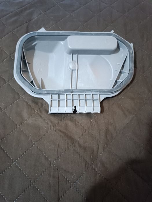 Авточасти Мерцедес 124