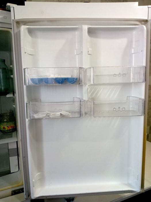 Продам холодильник марки LG