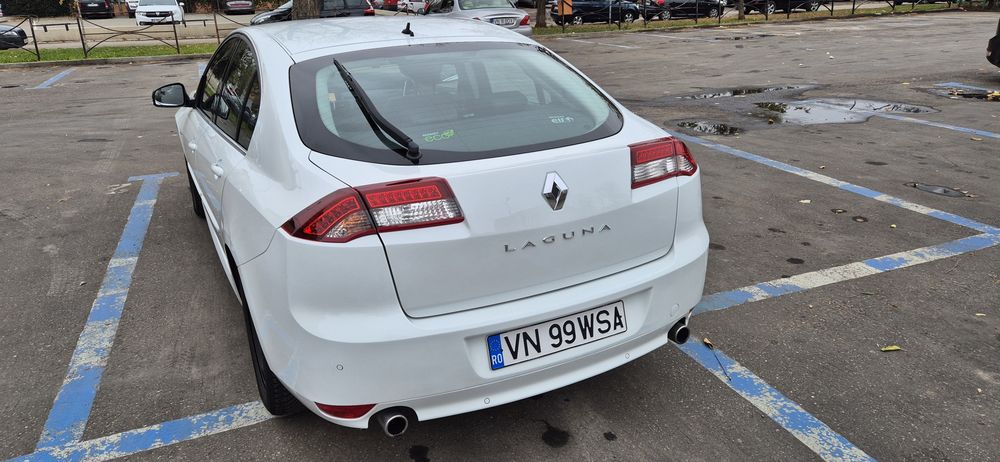 Renault Laguna 2015