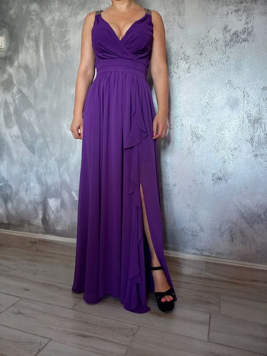 Vând rochie superba mărimea 34Morgan