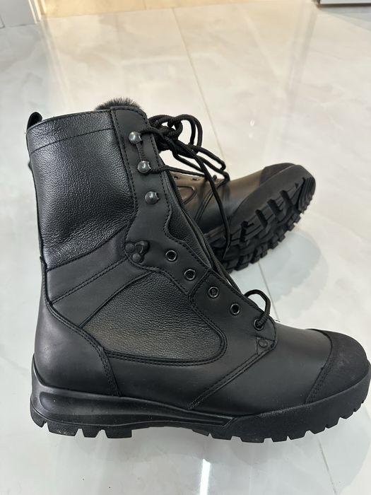 Продам зимние берцы