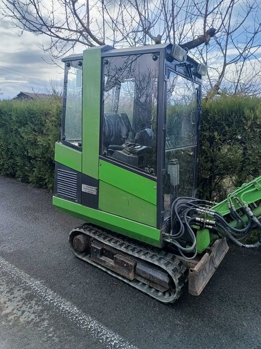 Минибагер ATLAS R 404