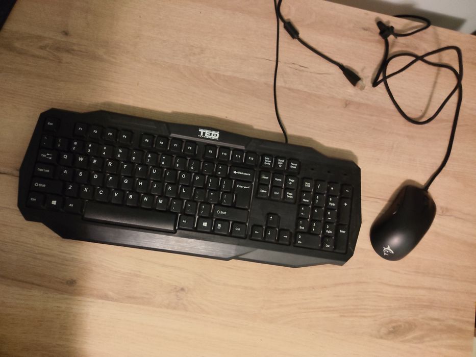 Tastatura si mouse