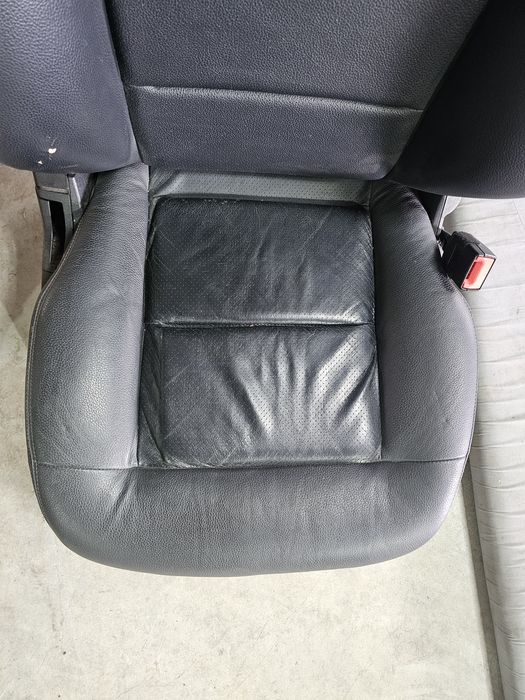 Tapiterie,  scaune dreapta față,  bancheta  Mercedes W212 E klasse