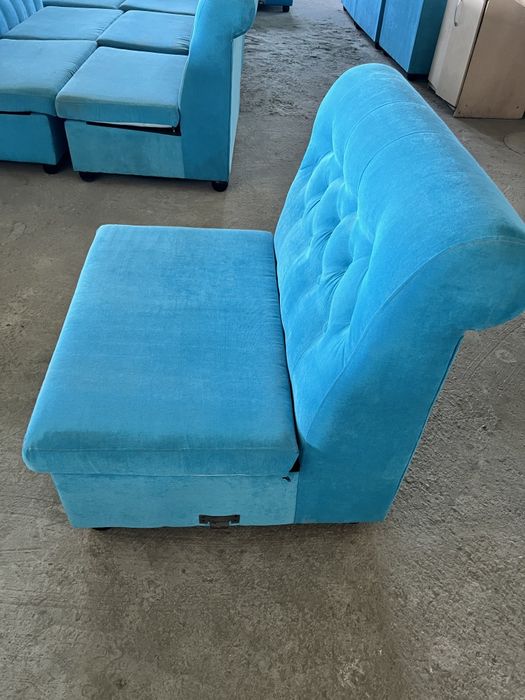 Диваны разные с уголками