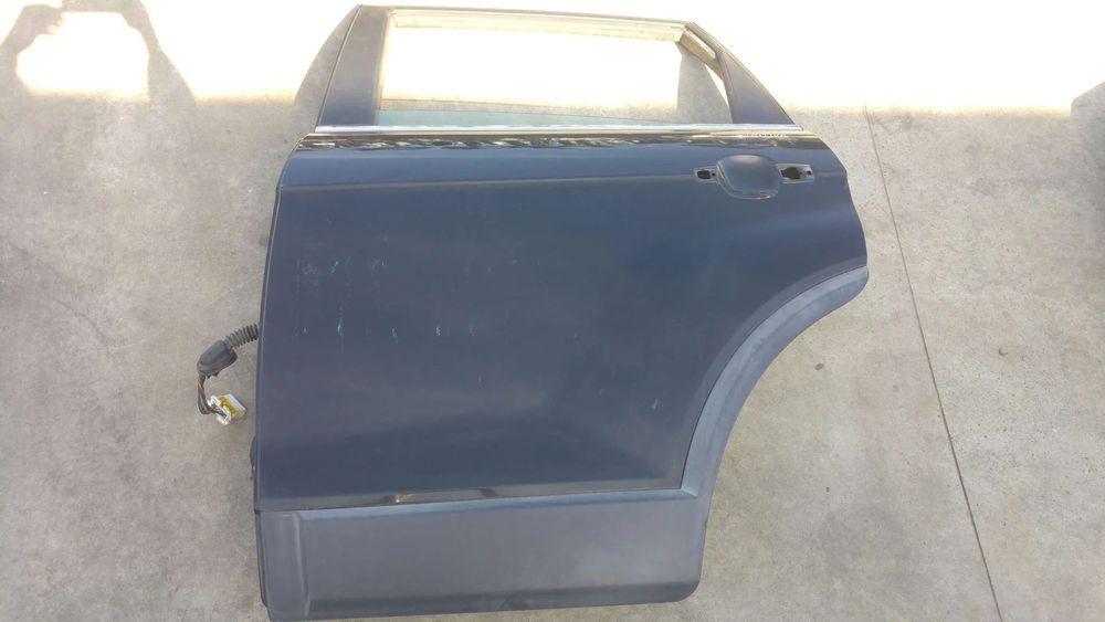 Usa portiera stanga spate chevrolet captiva c100 c140